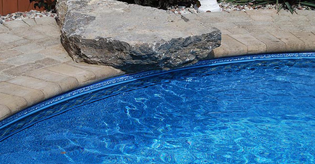 image of swimming pool